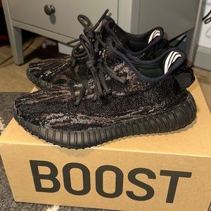 Yeezy 350 MX Rock
